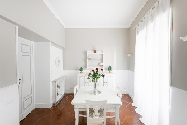 Pantheon Luxury House image 4